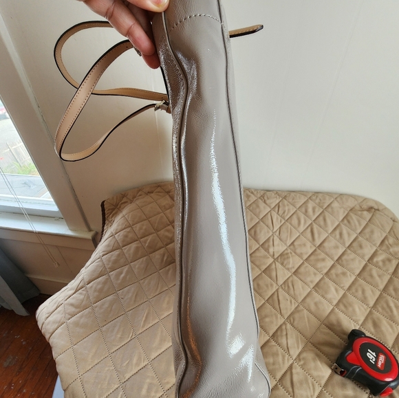 Handbag - Picture 5 of 8